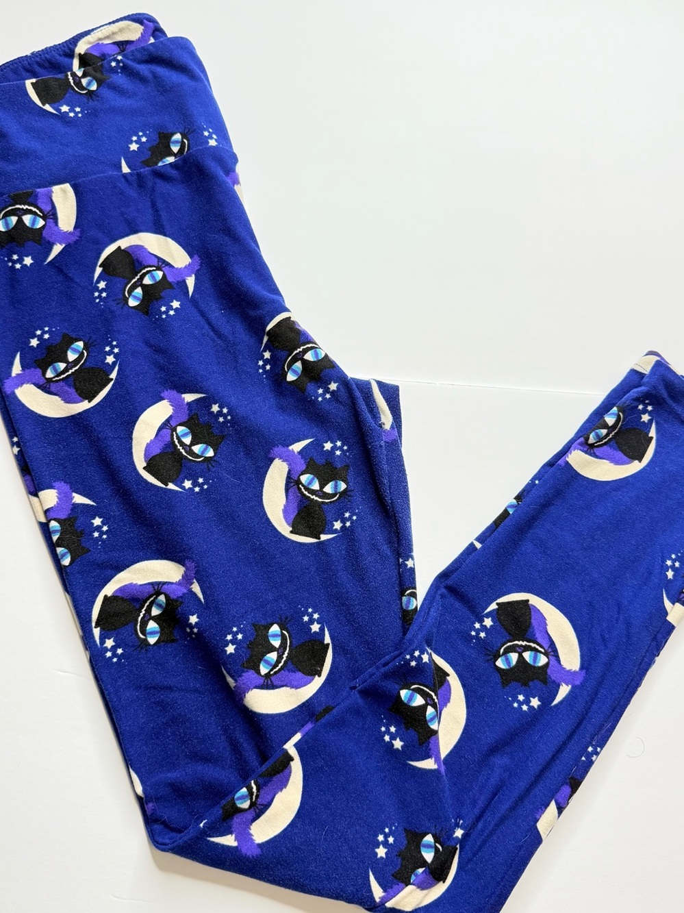 LuLaRoe OS Disney Alice in Wonderland Cheshire Cat Leggings